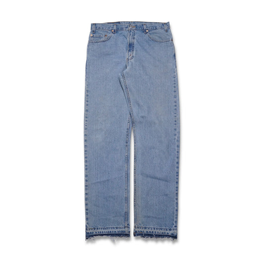 1990s Levi 505 "Light Wash" Size: 36W/35L