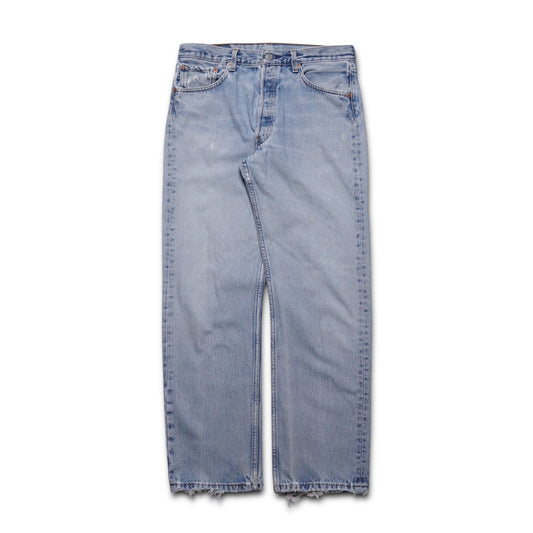 1990s Levi 501 “Light Wash” Size: 31W/30L