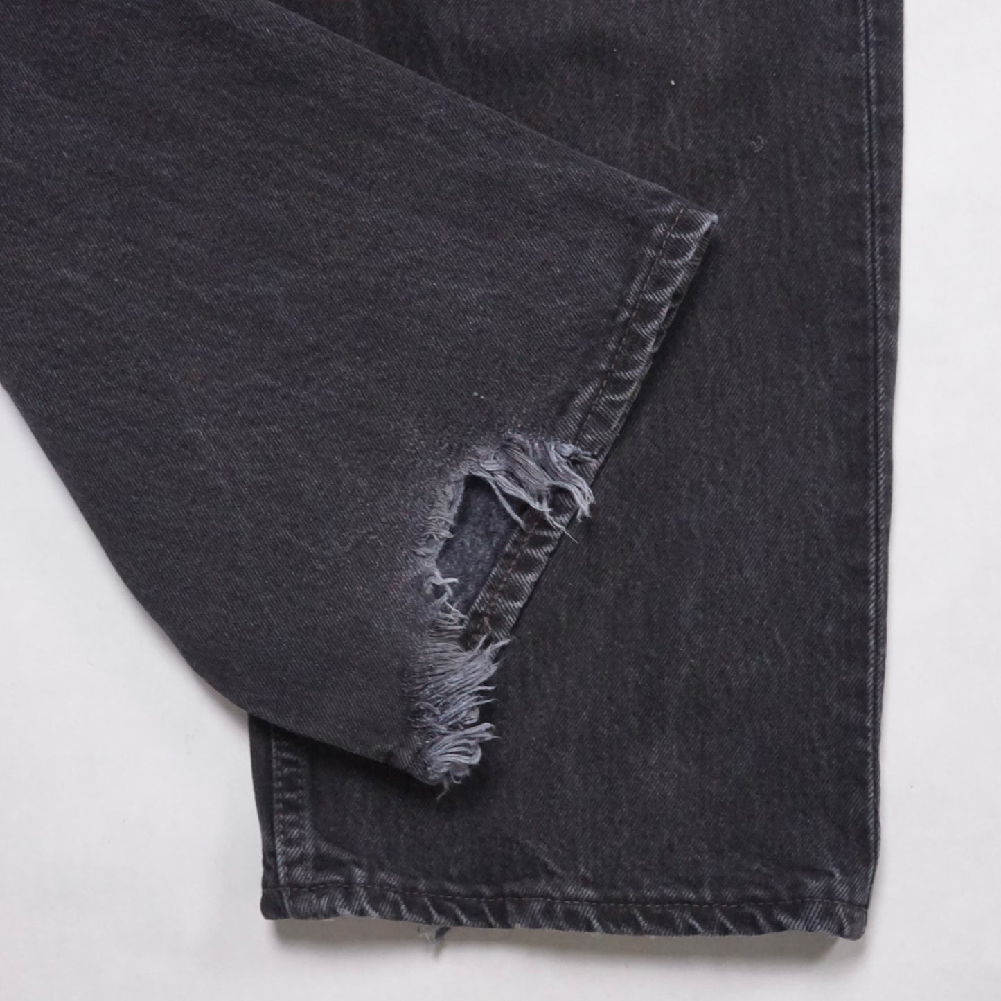 1990s Levi 501 "Black" Size: 39W/32L