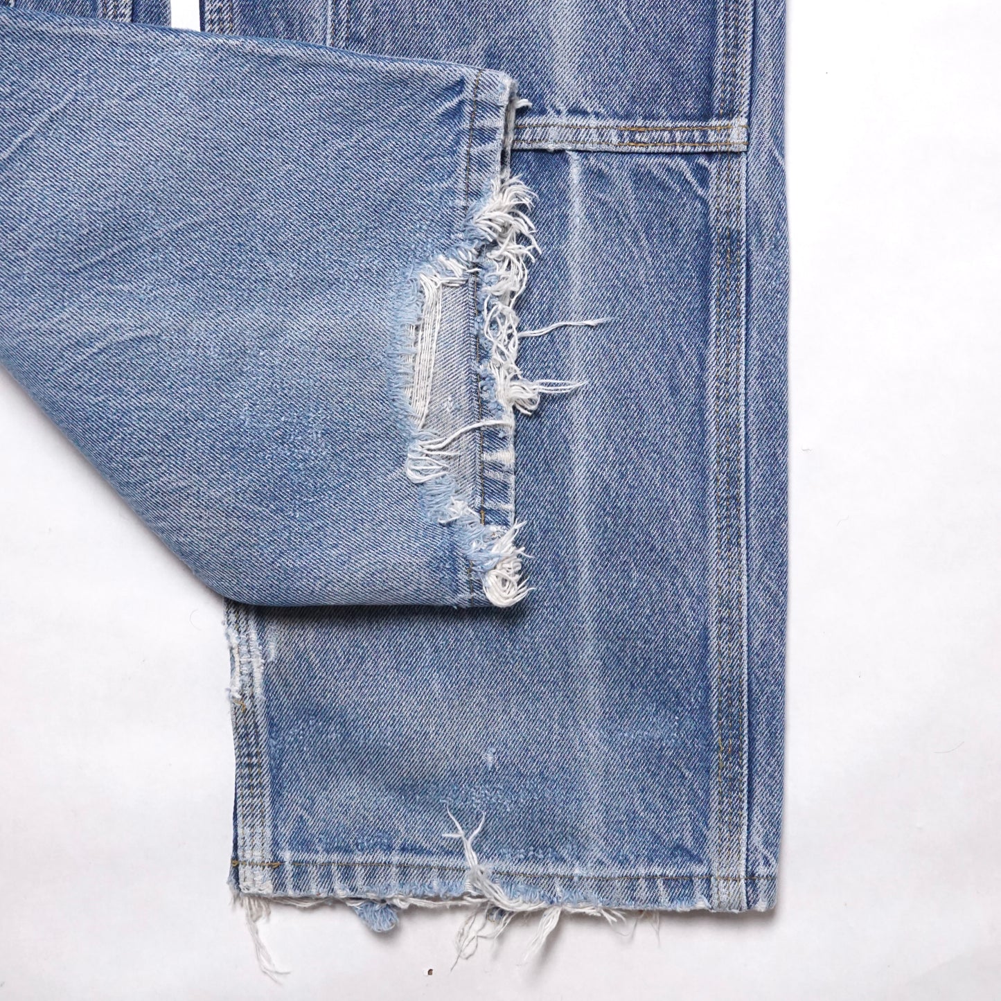 2000s Carhartt Double Knee “Distressed” Size: 32W/33L