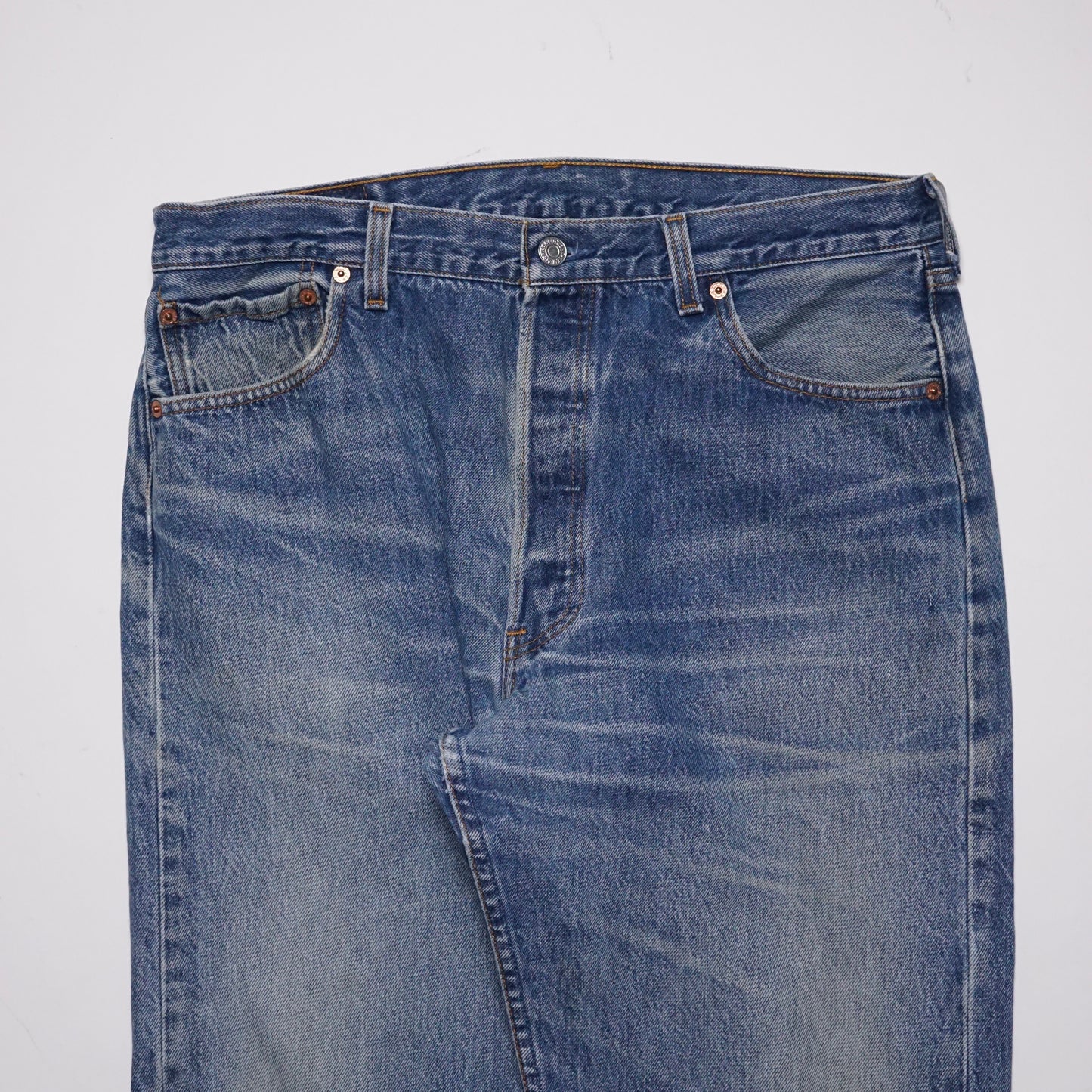 1990s Levi 501 "Stone" Size: 35W/32L