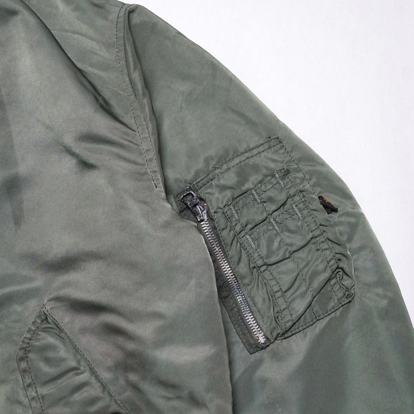 1990s Alpha Industries Bomber Jacket Size: M