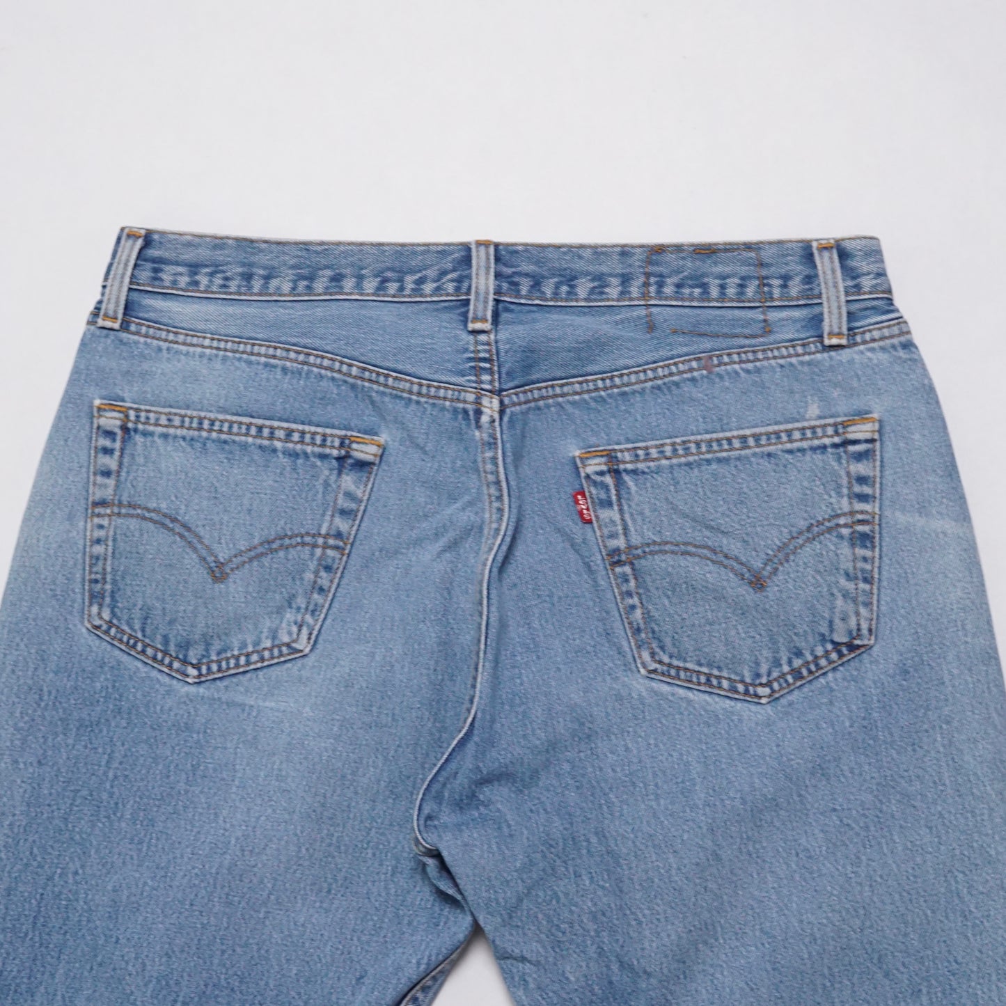 1990s Levi 501 "Stone" Size: 36W/28L