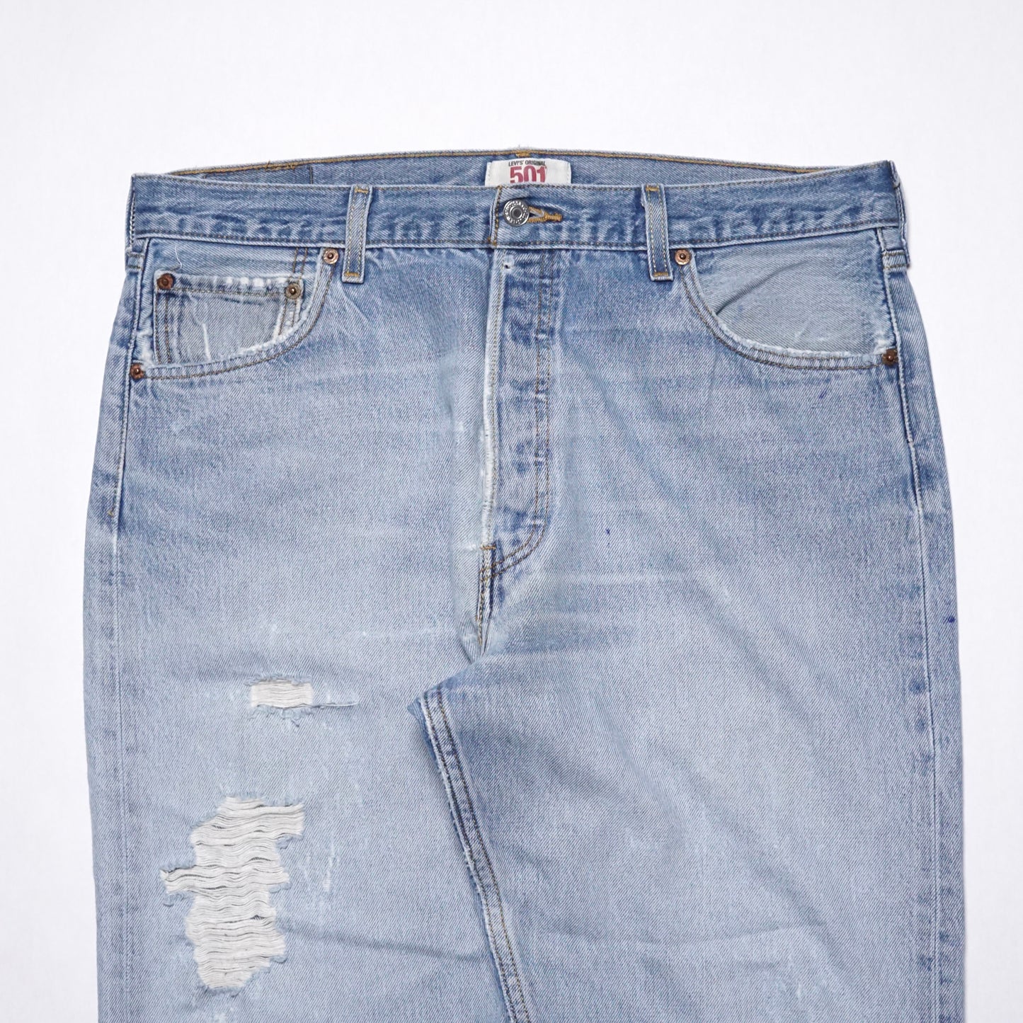 2000s Levi 501 "Distressed" Size: 36W/28L