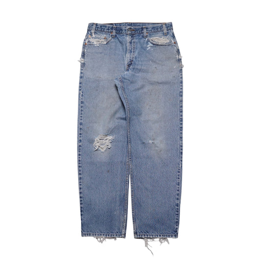 1990s Levi 550 "Thrashed" Size: 34W/32L