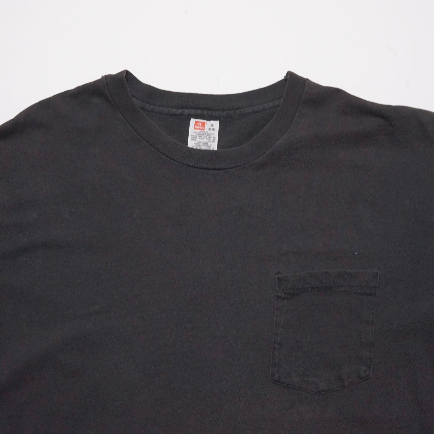 1990s Blank “Black” Size: M