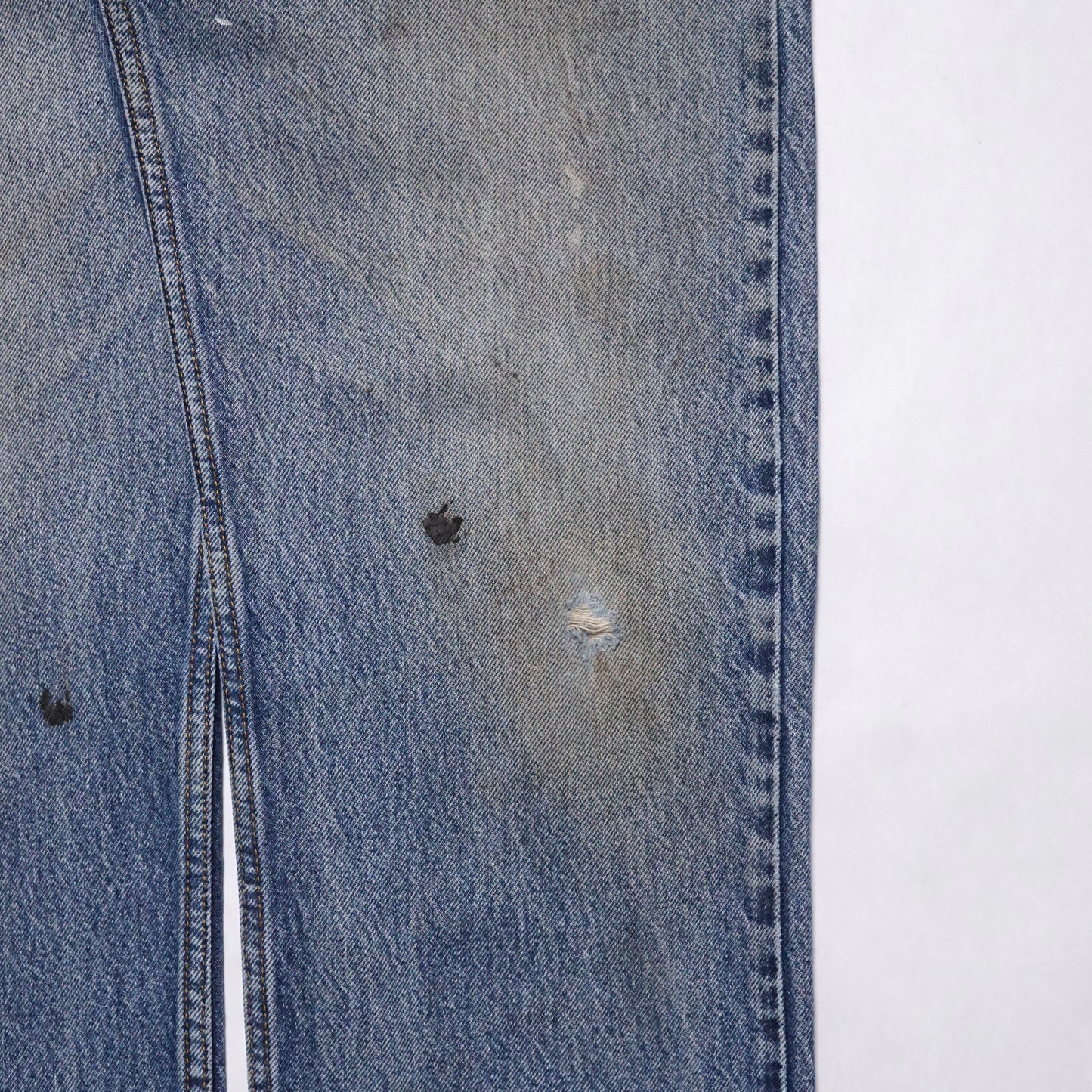 2000s Levi 505 "Mud" Size: 33W/34L