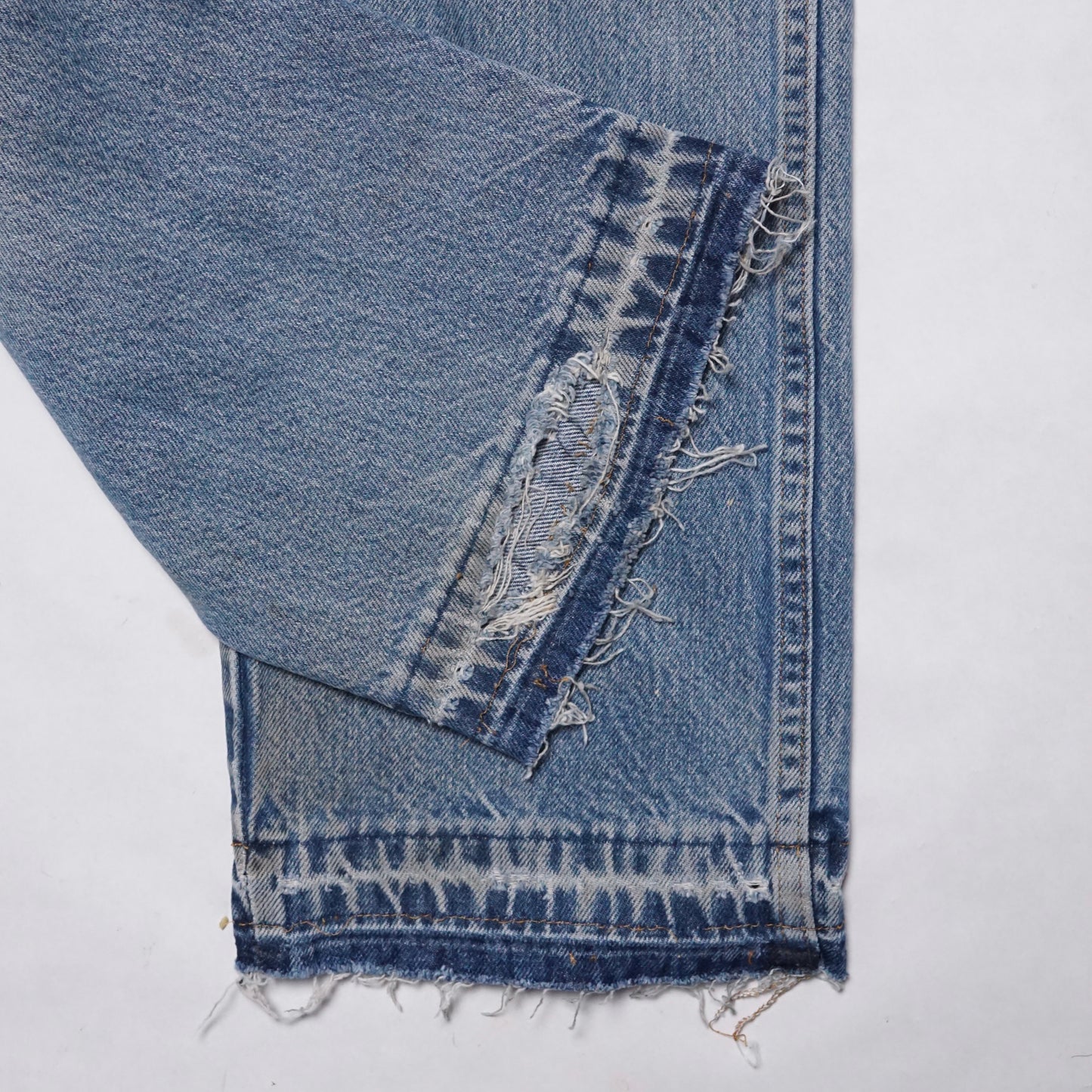 2000s Rustler Denim "Thrashed" Size: 34W/31L