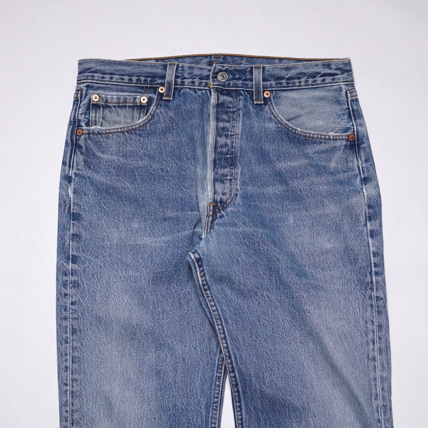 1990s Levi 501 "Stone" Size: 32W/33L