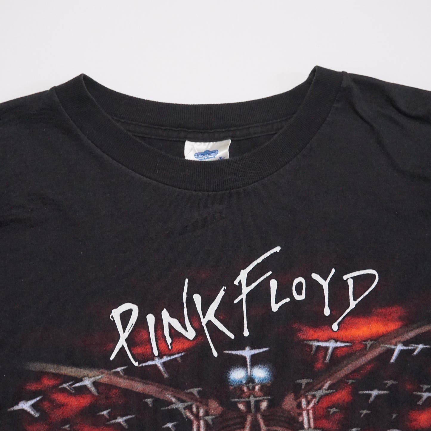 1990s Pink Floyd "The Wall" Size: XL