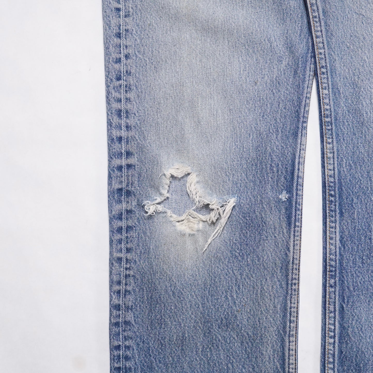 1980s Levi 501 "Distressed" Size: 30W/30L