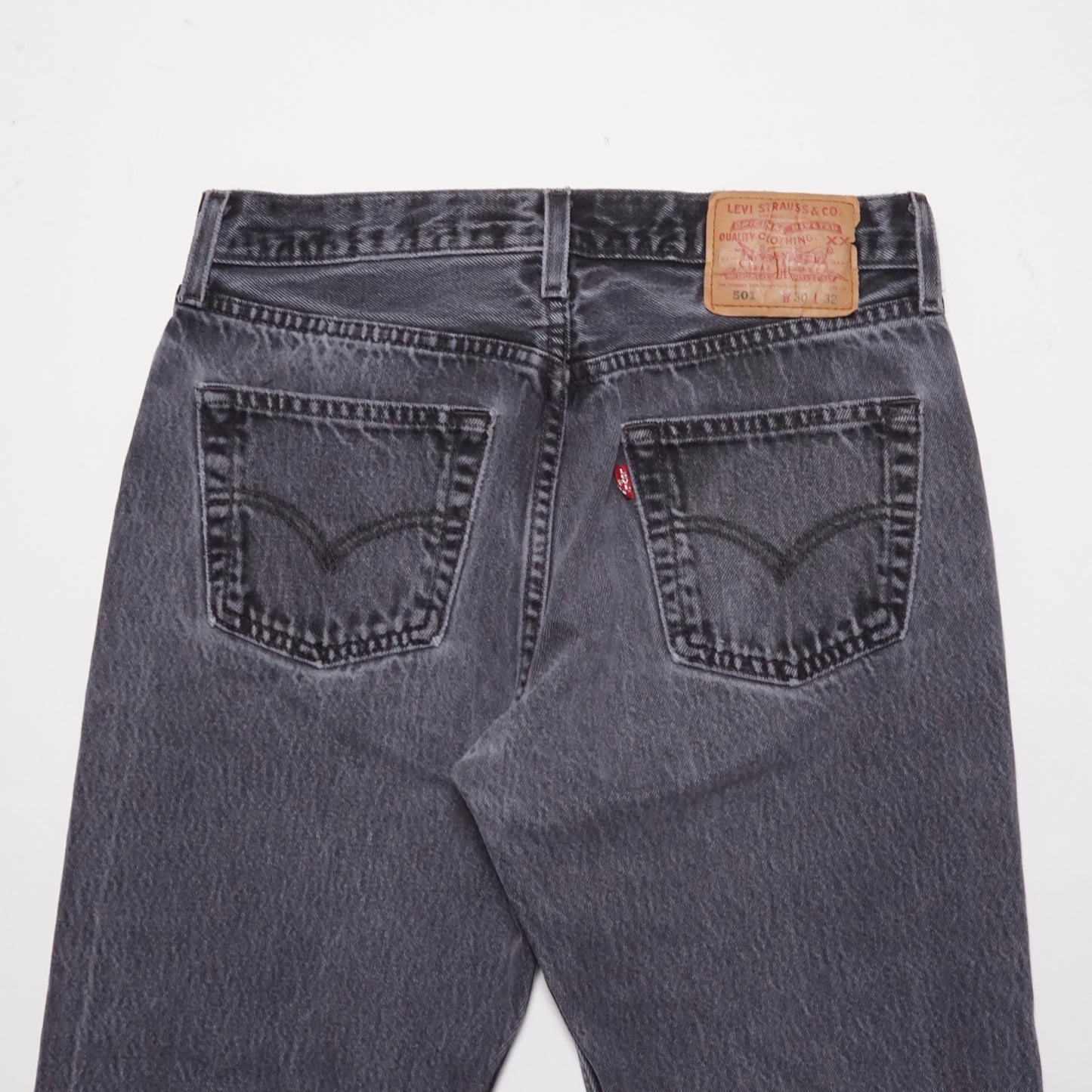 2000s Levi 501 "Faded" Size: 29W/28L