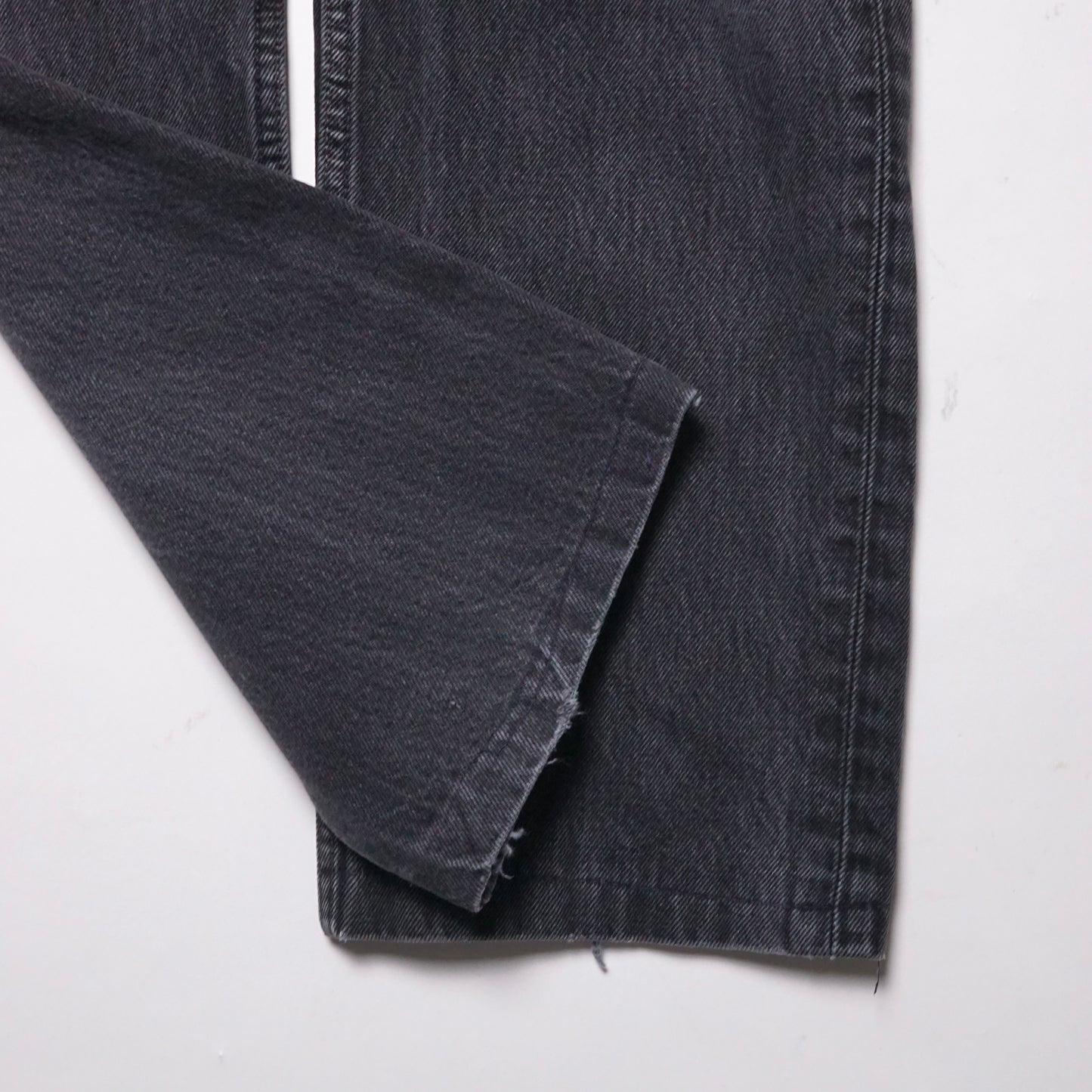 1990s Levi 501 “Black” Size: 31W/29L
