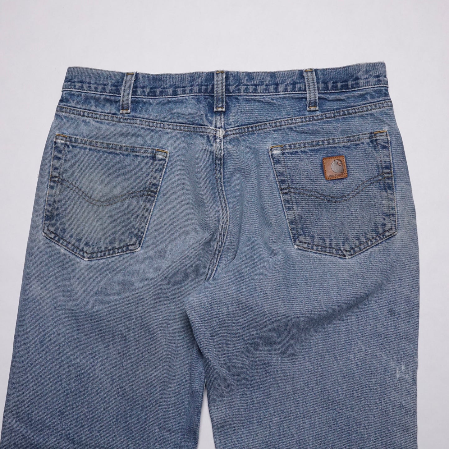 2000s Carhartt Denim “Distressed” Size: 38W/32L