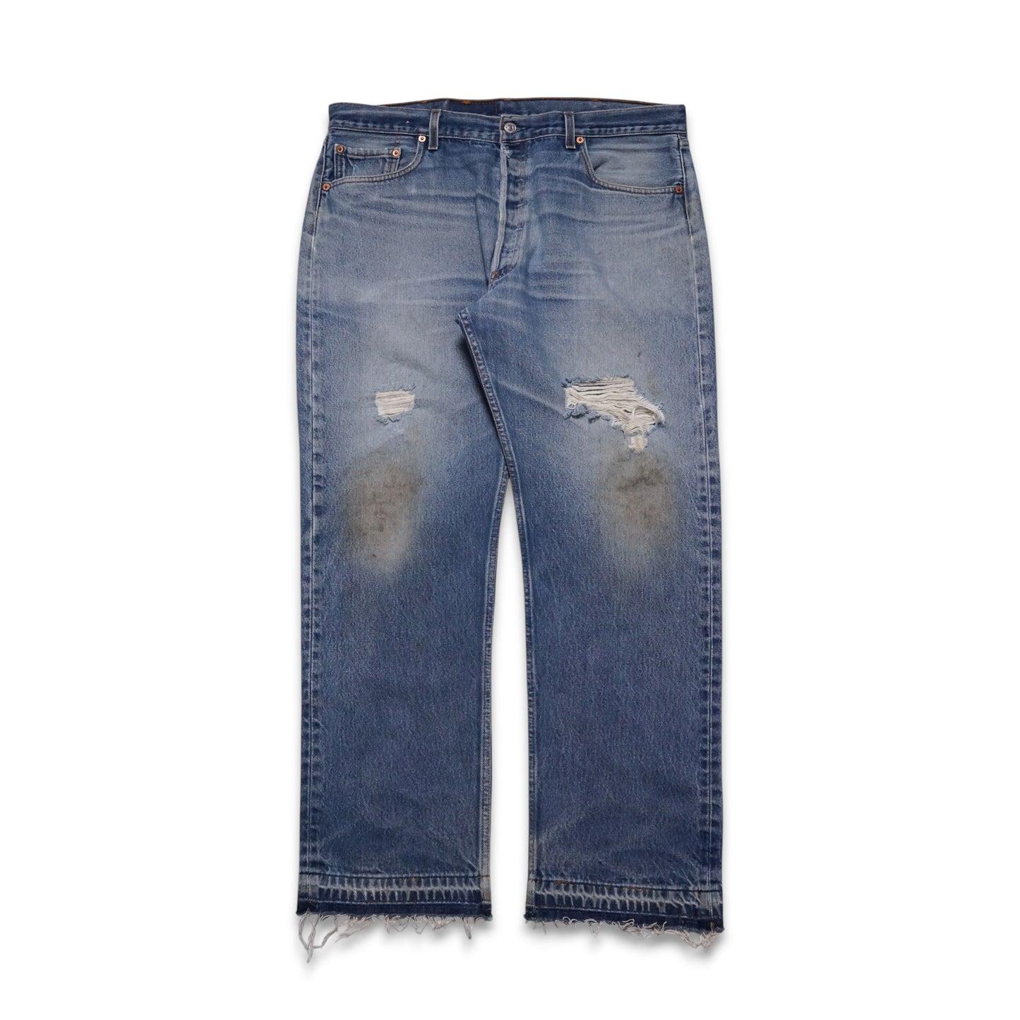 2000s Levi 501 "Distressed" Size: 38W/31L
