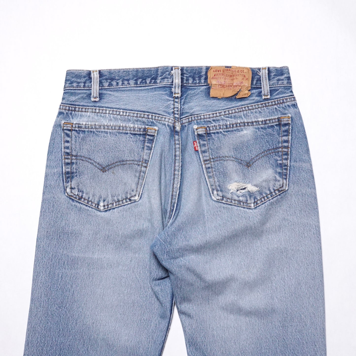 1980s Levi 501 "Distressed" Size: 30W/32L