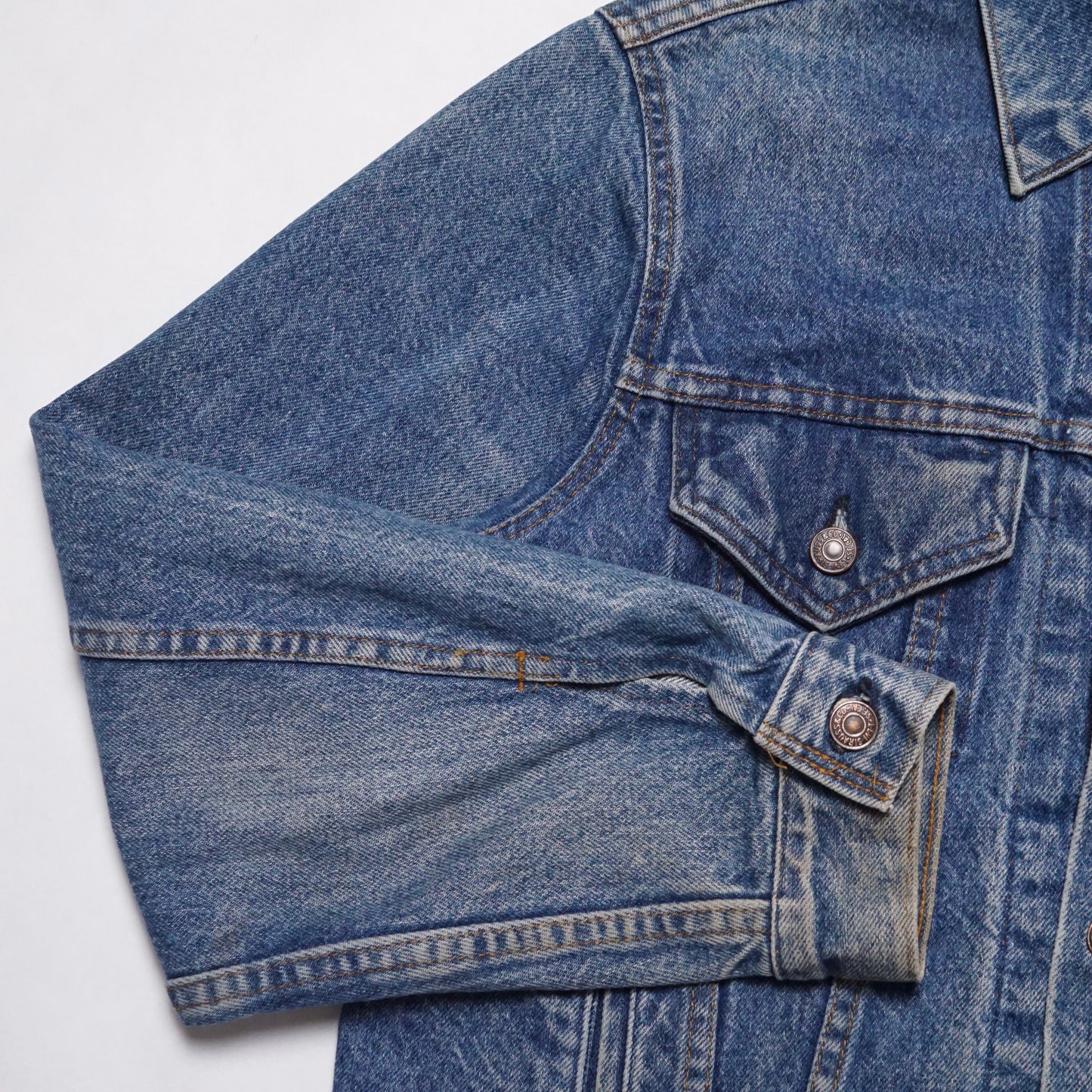 1980s Levi Type 3 Denim Jacket "Stone" Size: M