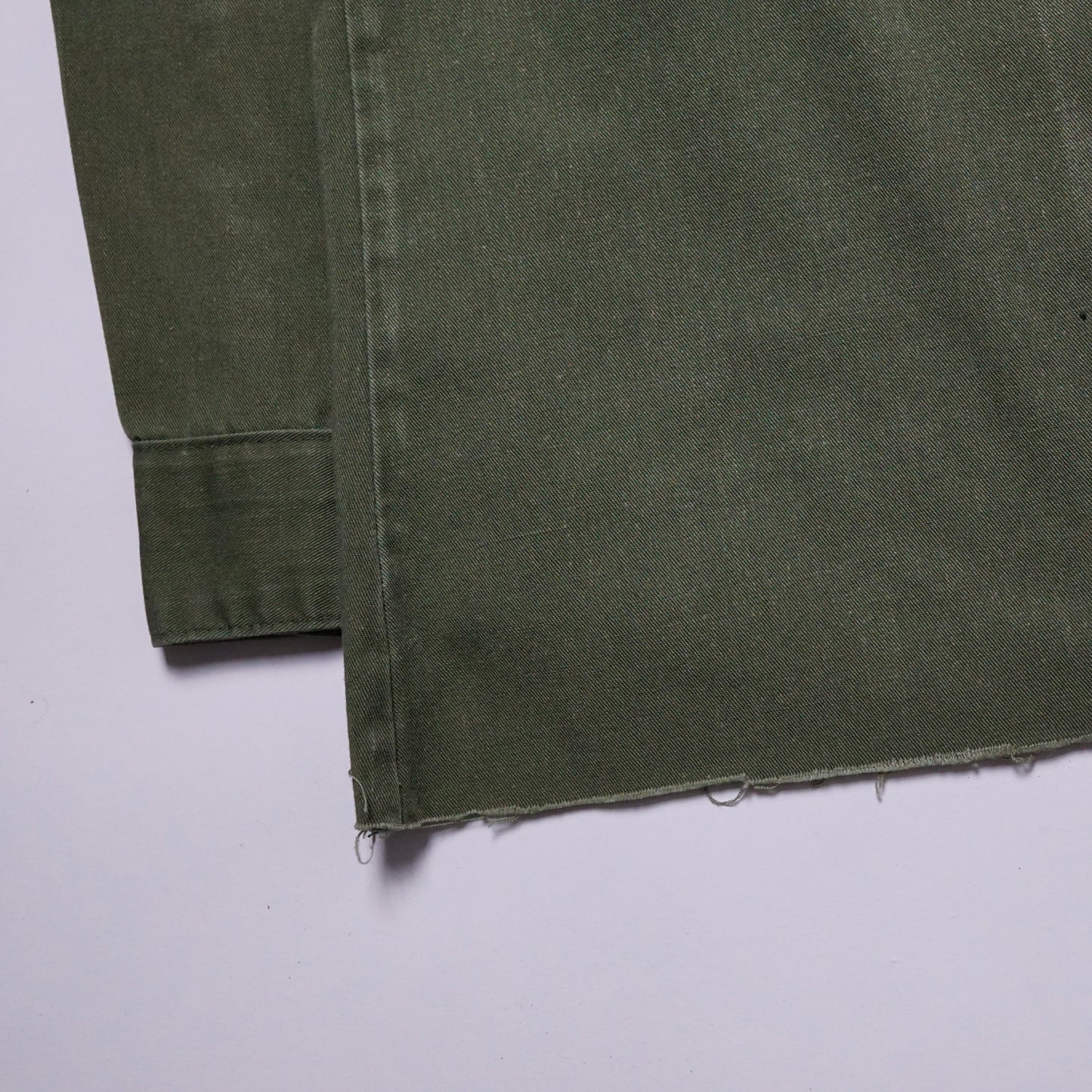 1970s Military OG-507 Fatigue Over Shirt Size: M/L