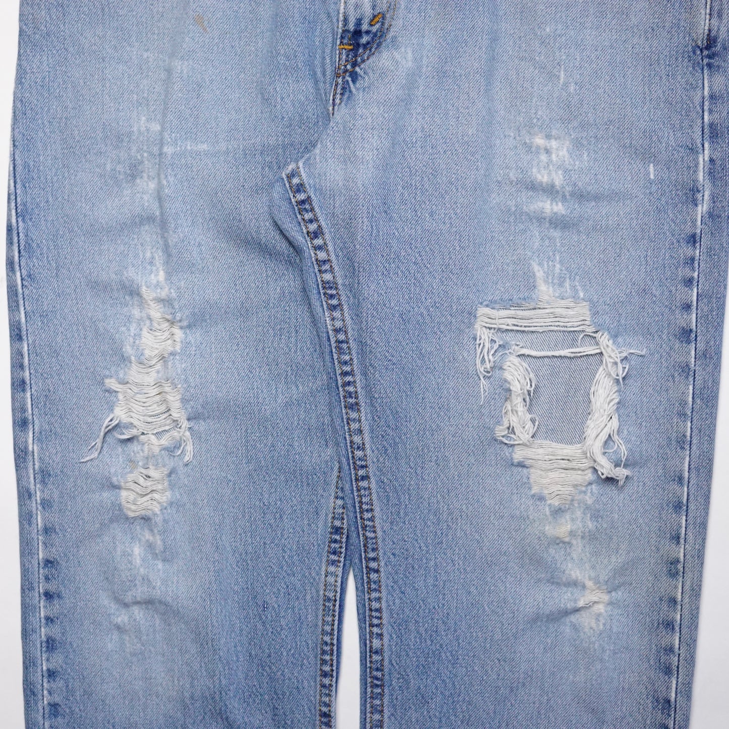 1990s Levi 505 "Distressed" Size: 32W/30L